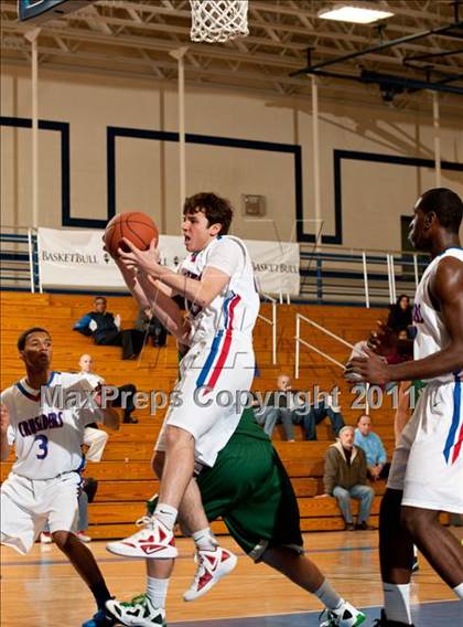 Thumbnail 2 in Bishop Hendricken vs Archbishop Stepinac (Catholic School Showcase) photogallery.