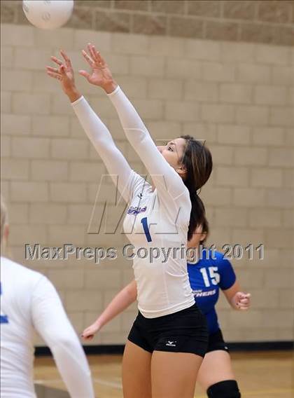 Thumbnail 2 in El Camino vs. Christian Brothers (Super 8 Invitational) photogallery.