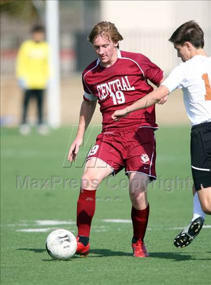 Thumbnail 2 in Westwood vs, Keller Central (RRISD Soccer Classic) photogallery.