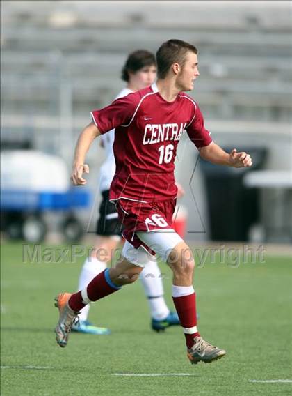 Thumbnail 3 in Westwood vs, Keller Central (RRISD Soccer Classic) photogallery.