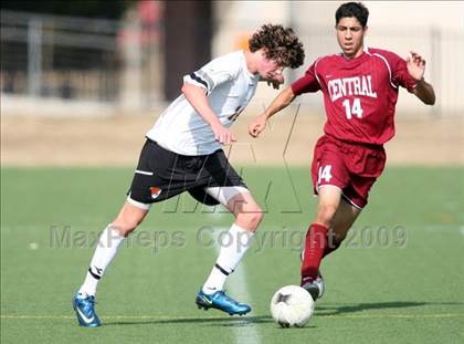 Thumbnail 2 in Westwood vs, Keller Central (RRISD Soccer Classic) photogallery.