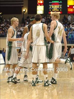 Thumbnail 2 in La Costa Canyon vs. Eastlake (SDS D1 Final) photogallery.