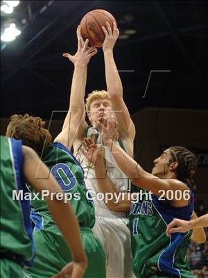 Thumbnail 1 in La Costa Canyon vs. Eastlake (SDS D1 Final) photogallery.