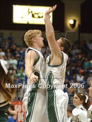 Thumbnail 3 in La Costa Canyon vs. Eastlake (SDS D1 Final) photogallery.