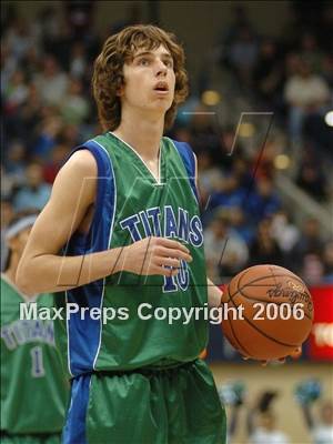 Thumbnail 2 in La Costa Canyon vs. Eastlake (SDS D1 Final) photogallery.