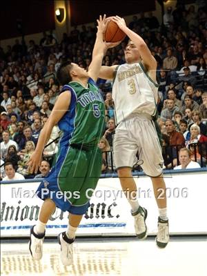 Thumbnail 2 in La Costa Canyon vs. Eastlake (SDS D1 Final) photogallery.