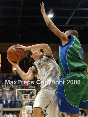 Thumbnail 1 in La Costa Canyon vs. Eastlake (SDS D1 Final) photogallery.