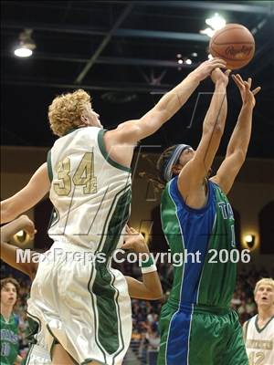 Thumbnail 1 in La Costa Canyon vs. Eastlake (SDS D1 Final) photogallery.
