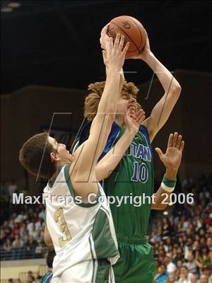 Thumbnail 3 in La Costa Canyon vs. Eastlake (SDS D1 Final) photogallery.