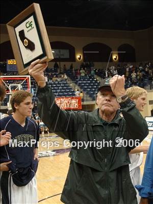 Thumbnail 2 in La Costa Canyon vs. Eastlake (SDS D1 Final) photogallery.