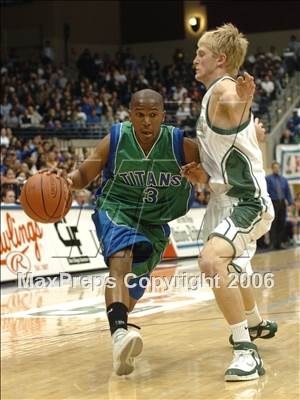 Thumbnail 2 in La Costa Canyon vs. Eastlake (SDS D1 Final) photogallery.