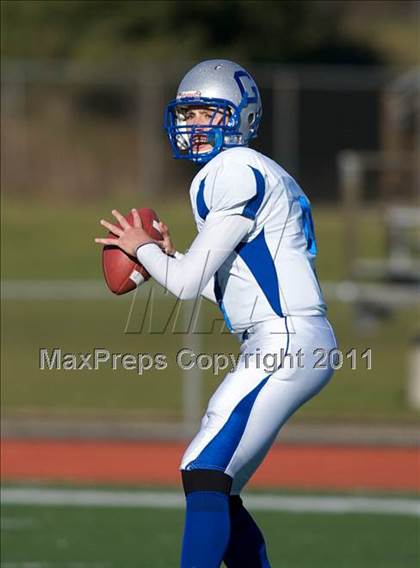 Thumbnail 3 in Glastonbury vs. Xavier (CIAC Class LL Semifinal) photogallery.