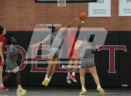 Thumbnail 1 in Etiwanda @ Carondelet (Sabrina Ionescu SI20 Showcase) photogallery.