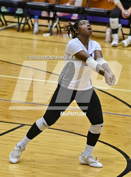 Thumbnail 1 in Greenfield-Central @ Muncie Central  photogallery.