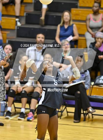 Thumbnail 2 in Greenfield-Central @ Muncie Central  photogallery.