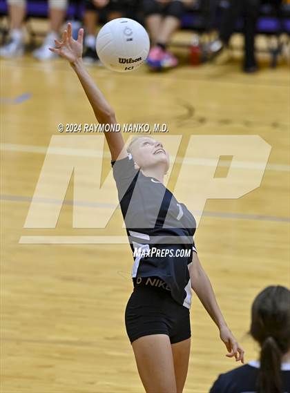 Thumbnail 1 in Greenfield-Central @ Muncie Central  photogallery.