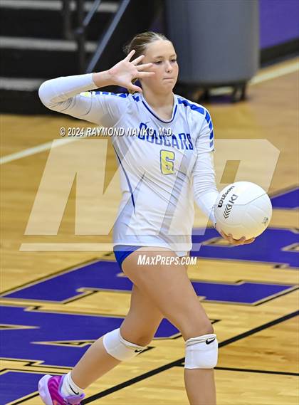 Thumbnail 2 in Greenfield-Central @ Muncie Central  photogallery.