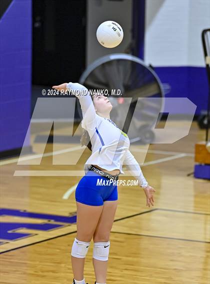 Thumbnail 1 in Greenfield-Central @ Muncie Central  photogallery.