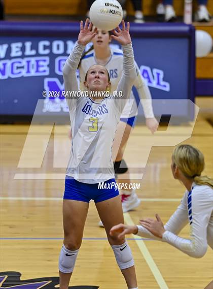 Thumbnail 2 in Greenfield-Central @ Muncie Central  photogallery.