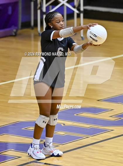 Thumbnail 2 in Greenfield-Central @ Muncie Central  photogallery.