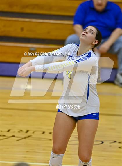 Thumbnail 2 in Greenfield-Central @ Muncie Central  photogallery.