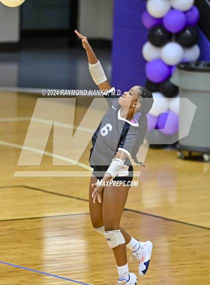 Thumbnail 3 in Greenfield-Central @ Muncie Central  photogallery.