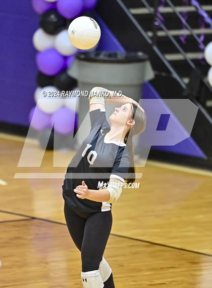 Thumbnail 3 in Greenfield-Central @ Muncie Central  photogallery.