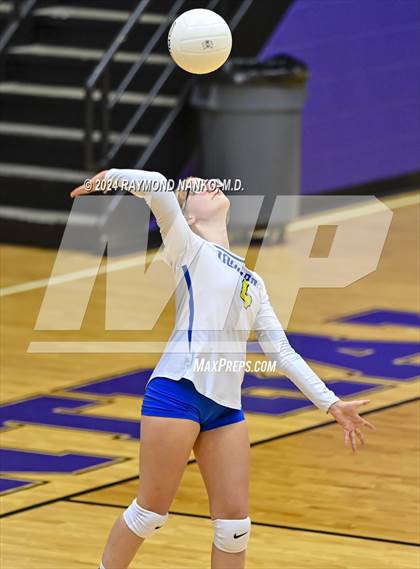 Thumbnail 1 in Greenfield-Central @ Muncie Central  photogallery.