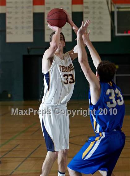 Thumbnail 3 in Oak Ridge vs. Del Campo (Mesa Verde Tournament) photogallery.