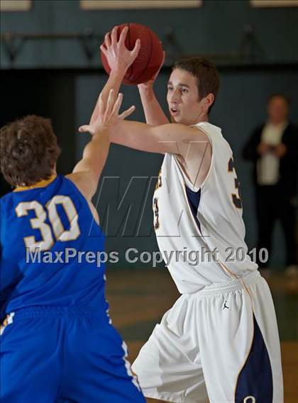 Thumbnail 3 in Oak Ridge vs. Del Campo (Mesa Verde Tournament) photogallery.