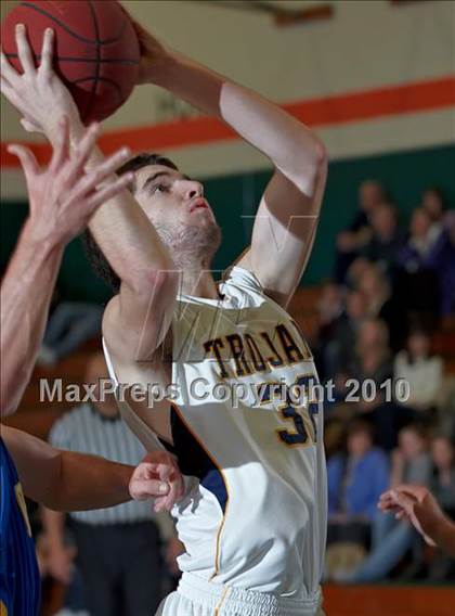 Thumbnail 2 in Oak Ridge vs. Del Campo (Mesa Verde Tournament) photogallery.