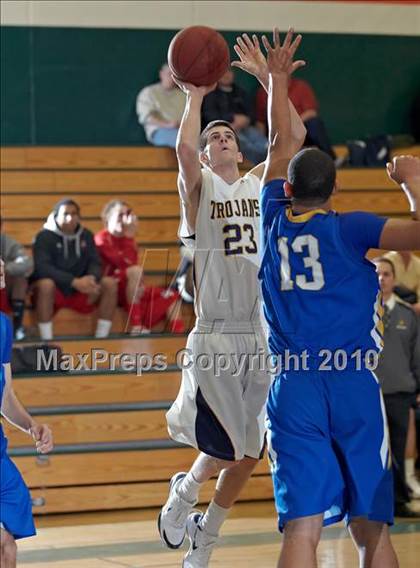 Thumbnail 1 in Oak Ridge vs. Del Campo (Mesa Verde Tournament) photogallery.