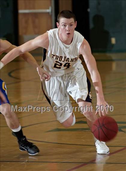 Thumbnail 2 in Oak Ridge vs. Del Campo (Mesa Verde Tournament) photogallery.