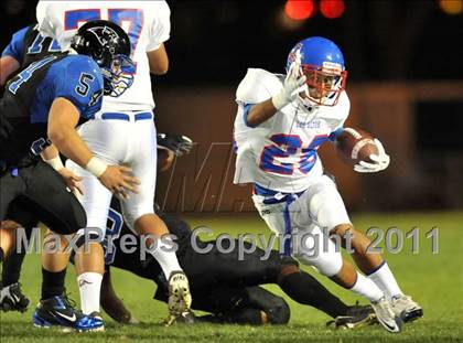 Thumbnail 2 in Diamond Ranch vs. Los Altos photogallery.