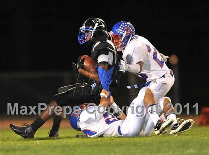 Thumbnail 3 in Diamond Ranch vs. Los Altos photogallery.