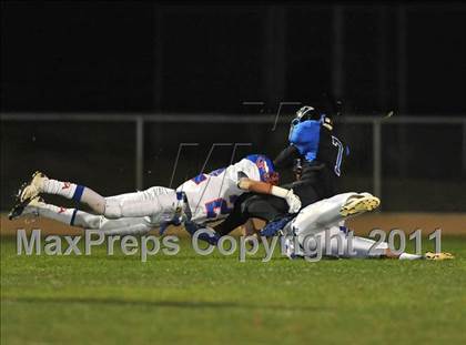 Thumbnail 3 in Diamond Ranch vs. Los Altos photogallery.