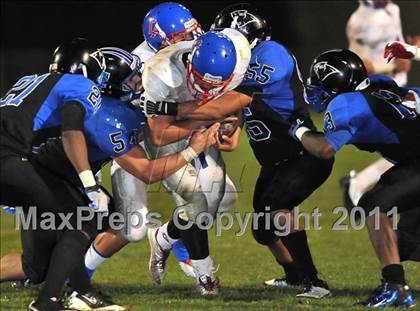 Thumbnail 2 in Diamond Ranch vs. Los Altos photogallery.