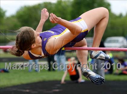 Thumbnail 1 in Hononegah Girls Track Sectional photogallery.