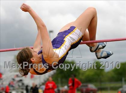 Thumbnail 2 in Hononegah Girls Track Sectional photogallery.