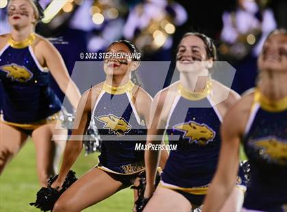 Thumbnail 3 in Neuqua Valley photogallery.