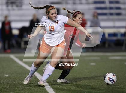 Thumbnail 1 in Fairfield Union vs. Marietta (OHSAA D2 Regional) photogallery.