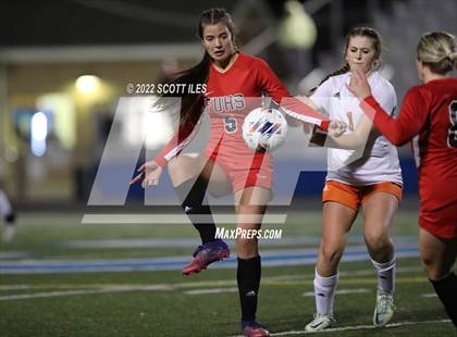 Thumbnail 2 in Fairfield Union vs. Marietta (OHSAA D2 Regional) photogallery.