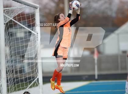Thumbnail 1 in Fairfield Union vs. Marietta (OHSAA D2 Regional) photogallery.