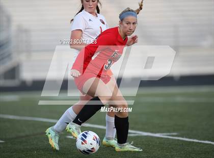Thumbnail 1 in Fairfield Union vs. Marietta (OHSAA D2 Regional) photogallery.