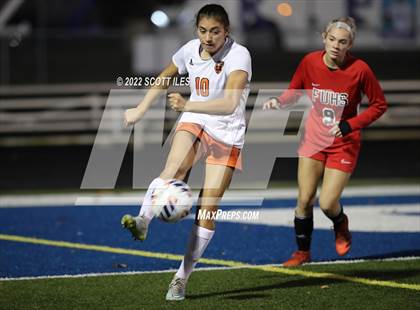 Thumbnail 2 in Fairfield Union vs. Marietta (OHSAA D2 Regional) photogallery.