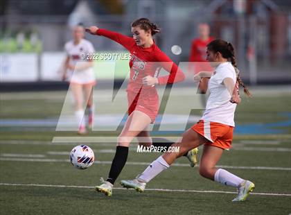 Thumbnail 2 in Fairfield Union vs. Marietta (OHSAA D2 Regional) photogallery.