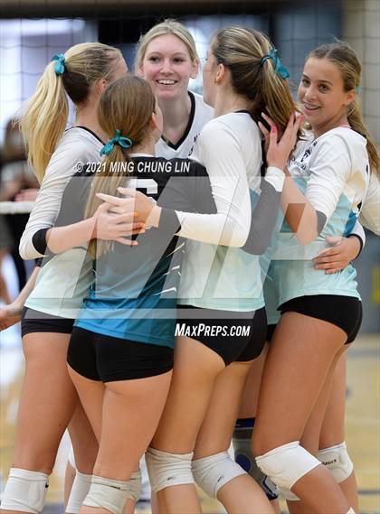 Thumbnail 2 in Beckman @ Aliso Niguel photogallery.