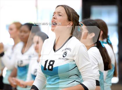 Thumbnail 3 in Beckman @ Aliso Niguel photogallery.