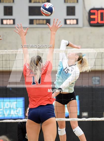 Thumbnail 3 in Beckman @ Aliso Niguel photogallery.