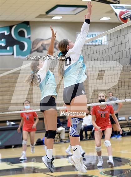 Thumbnail 1 in Beckman @ Aliso Niguel photogallery.